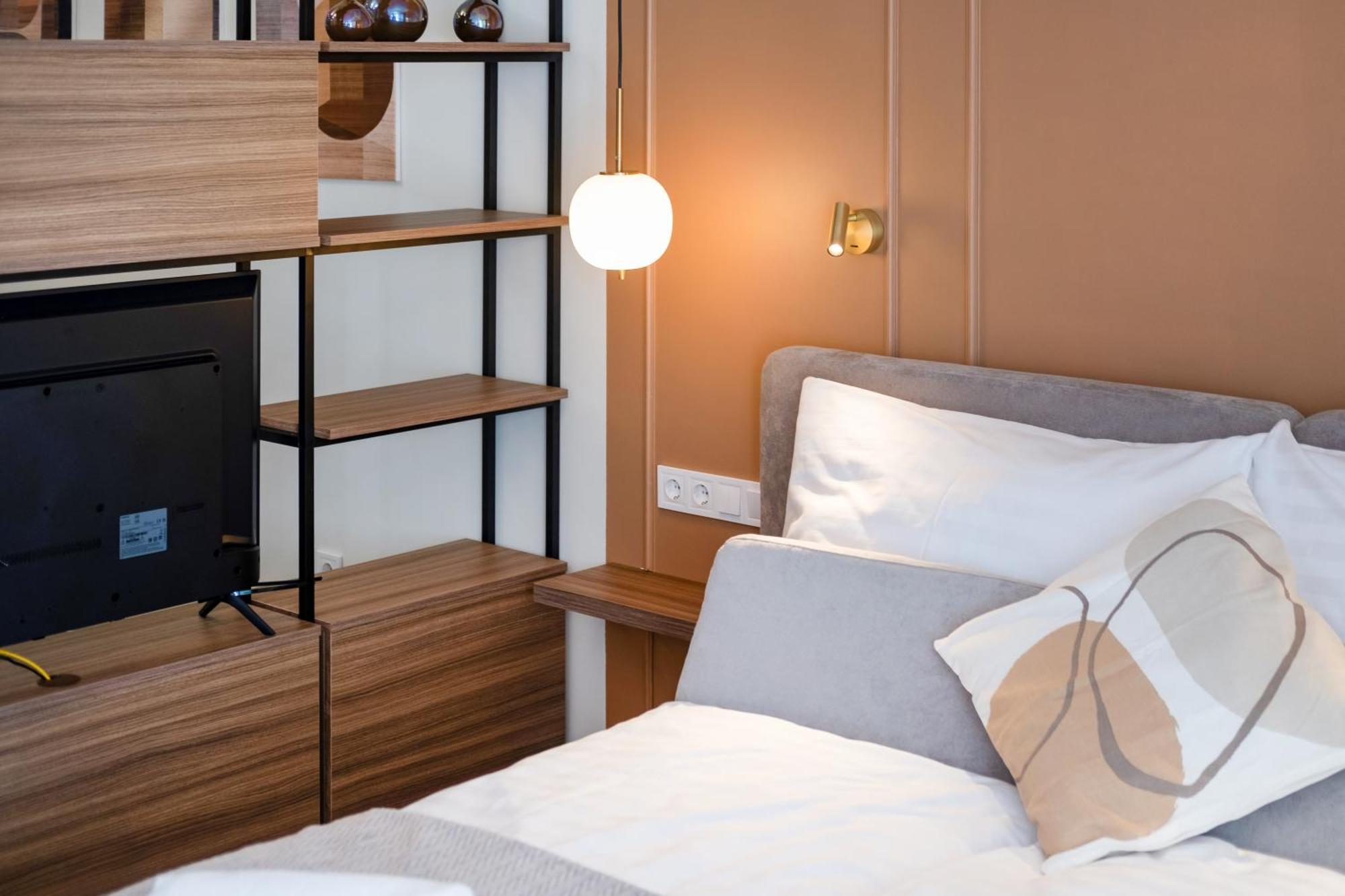 Myflat Wave Luxury 44 Suite Siófok Zewnętrze zdjęcie